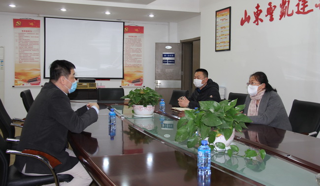 （網(wǎng)用）芝罘區(qū)僑聯(lián)領導來公司調(diào)研開復工情況.jpg